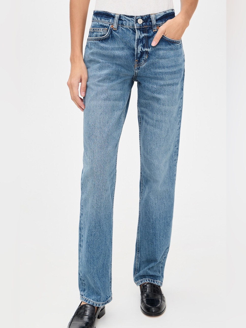 NWT REFORMATION Greer Mid Rise Straight Jeans!